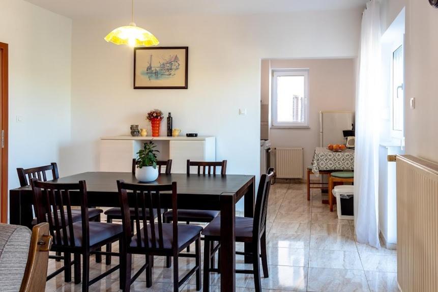 Apartments Ellen Banjole Εξωτερικό φωτογραφία