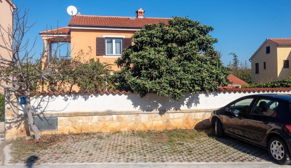 Apartments Ellen Banjole Εξωτερικό φωτογραφία